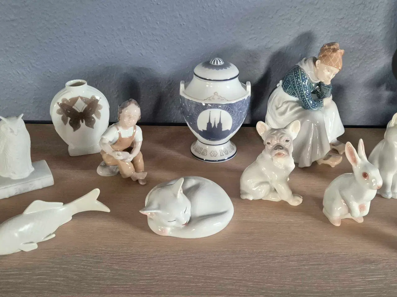 Billede 2 - Figur lot fra bing og grøndahl