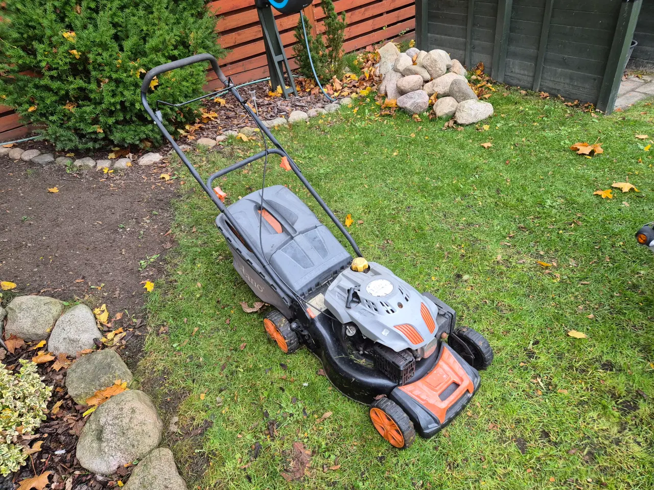 Billede 4 - Græsslåmaskine
