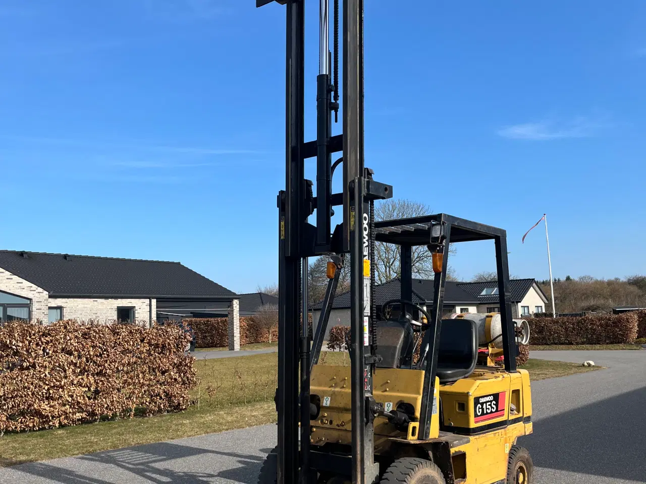 Billede 1 - Daewoo G16S 1500kg gastruck med fuld friløft.