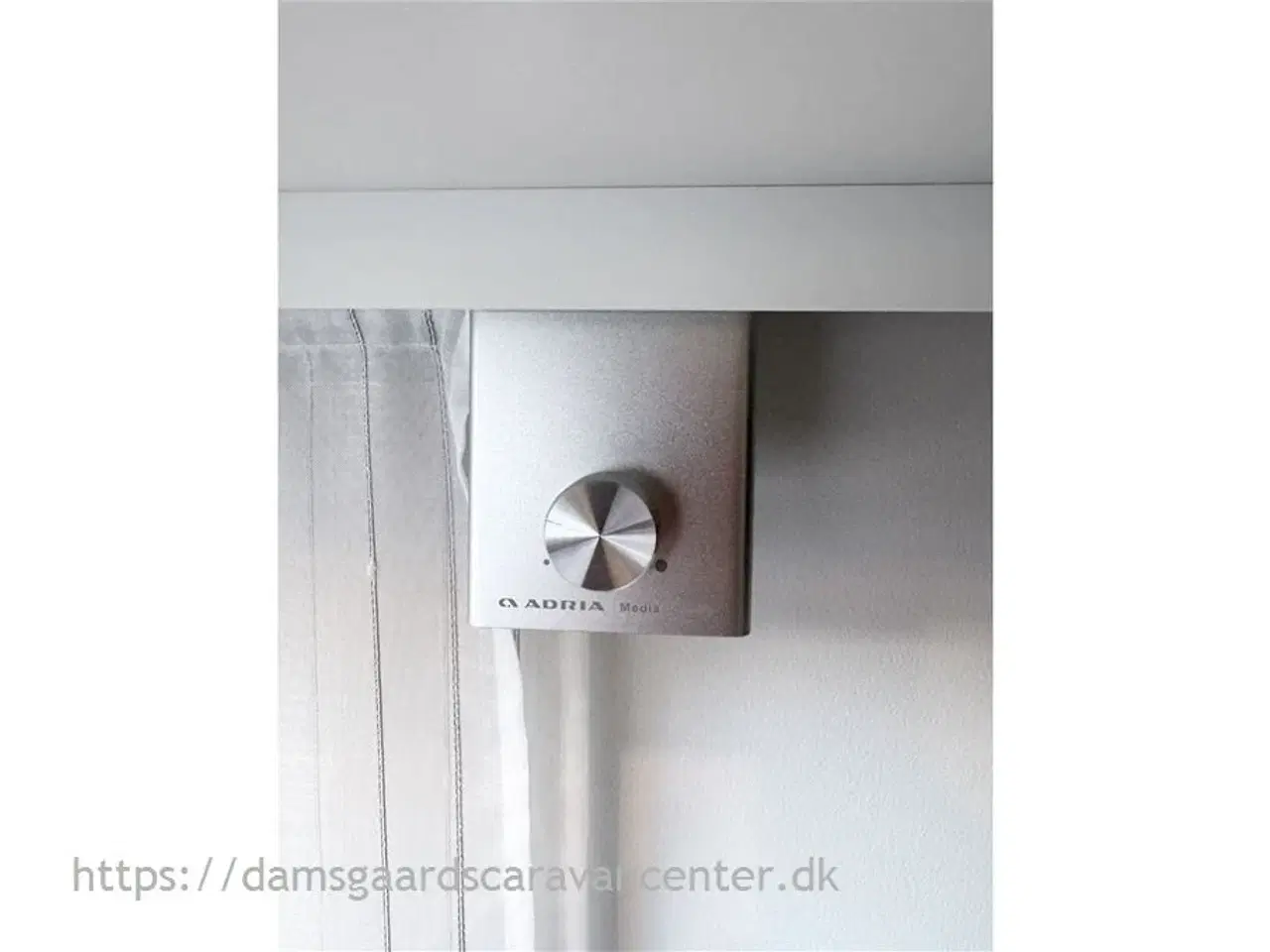 Billede 14 - 2020 - Adria Altea 362 LH 4four   Enkeltsenge-Lamel-Gulvtemp.-Mover-Telt