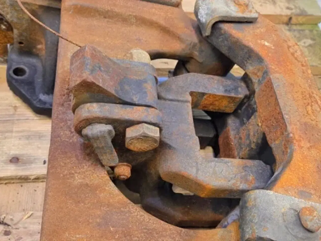 Billede 6 - Valtra  S394   Ramme   835500060530