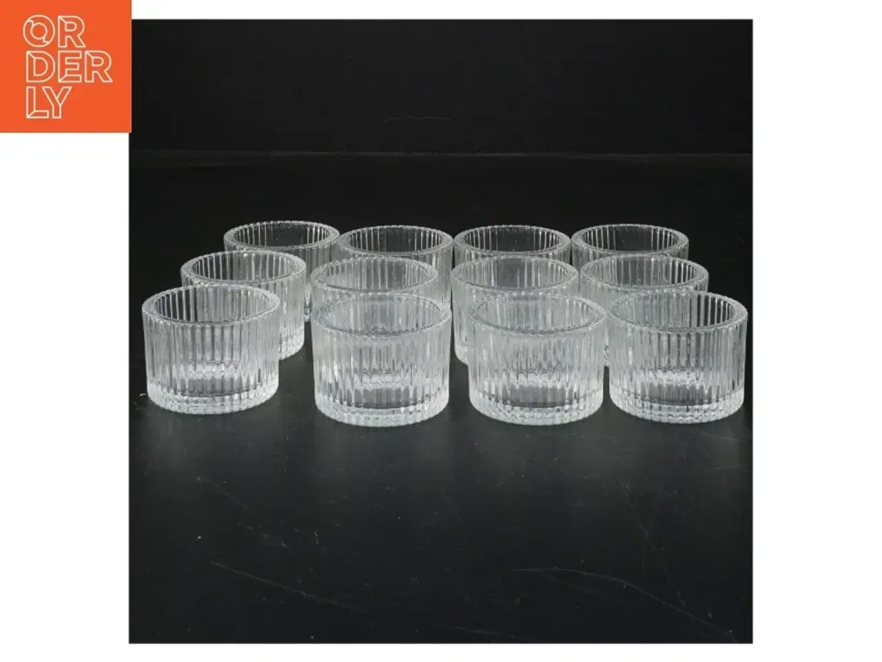 Billede 1 - Glas skåle sæt (str. 1 2. styk. ø. 5,5 cm)