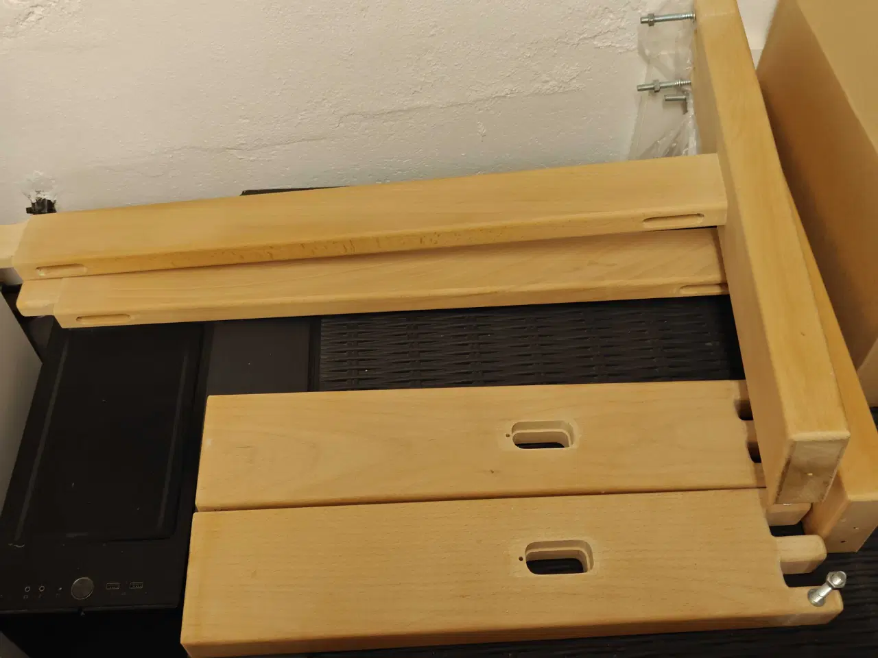 Billede 4 - Sæbebehandlet sofabord i bøg