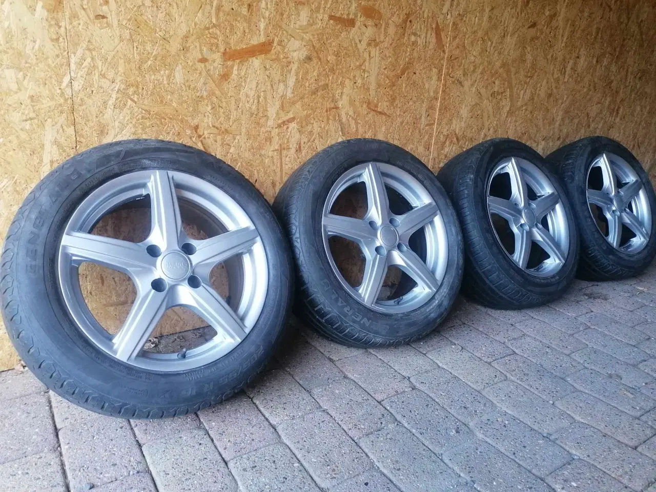 Billede 1 - 16" alufælge 4x108 ET25