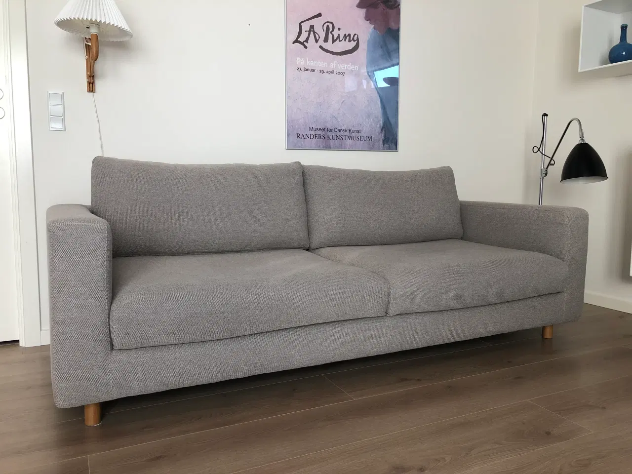 Billede 3 - Douglas 3 Pers sofa med puf fra SOFACOMPANY