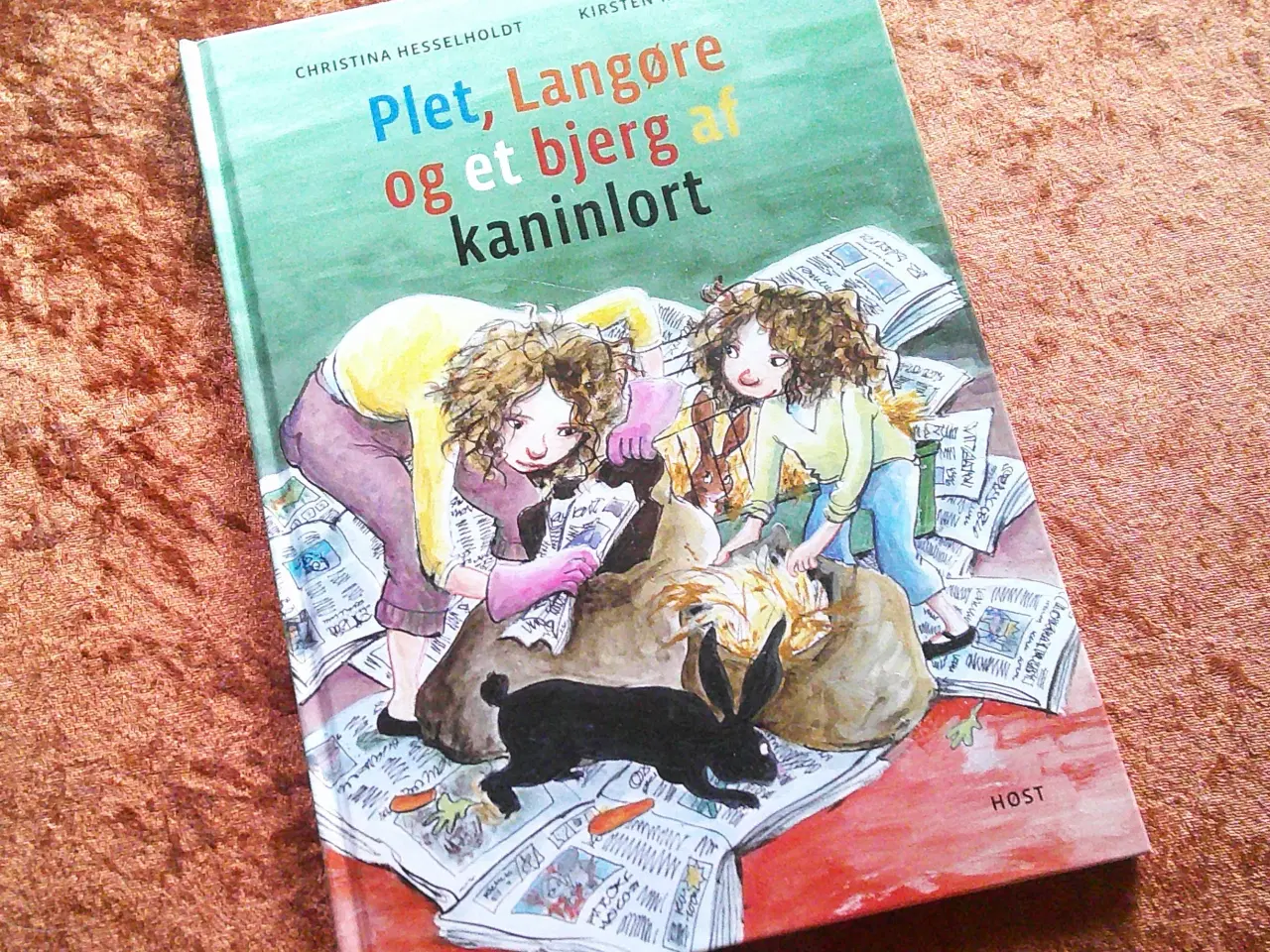 Billede 1 - Plet, Langøre og et bjerg af kaninlort, 