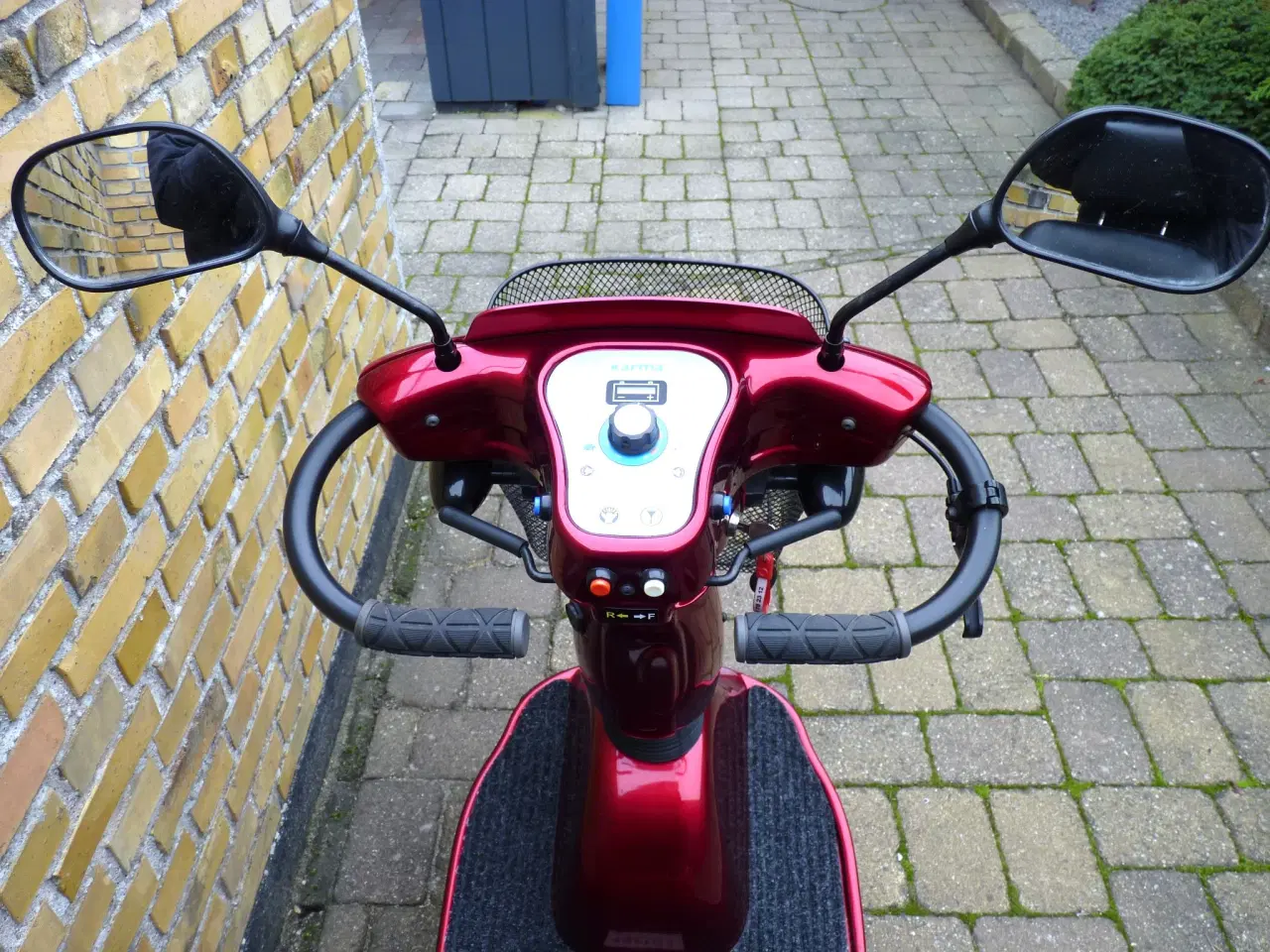 Billede 4 - Karma 737 el scooter med 3 hjul, meget velholdt.