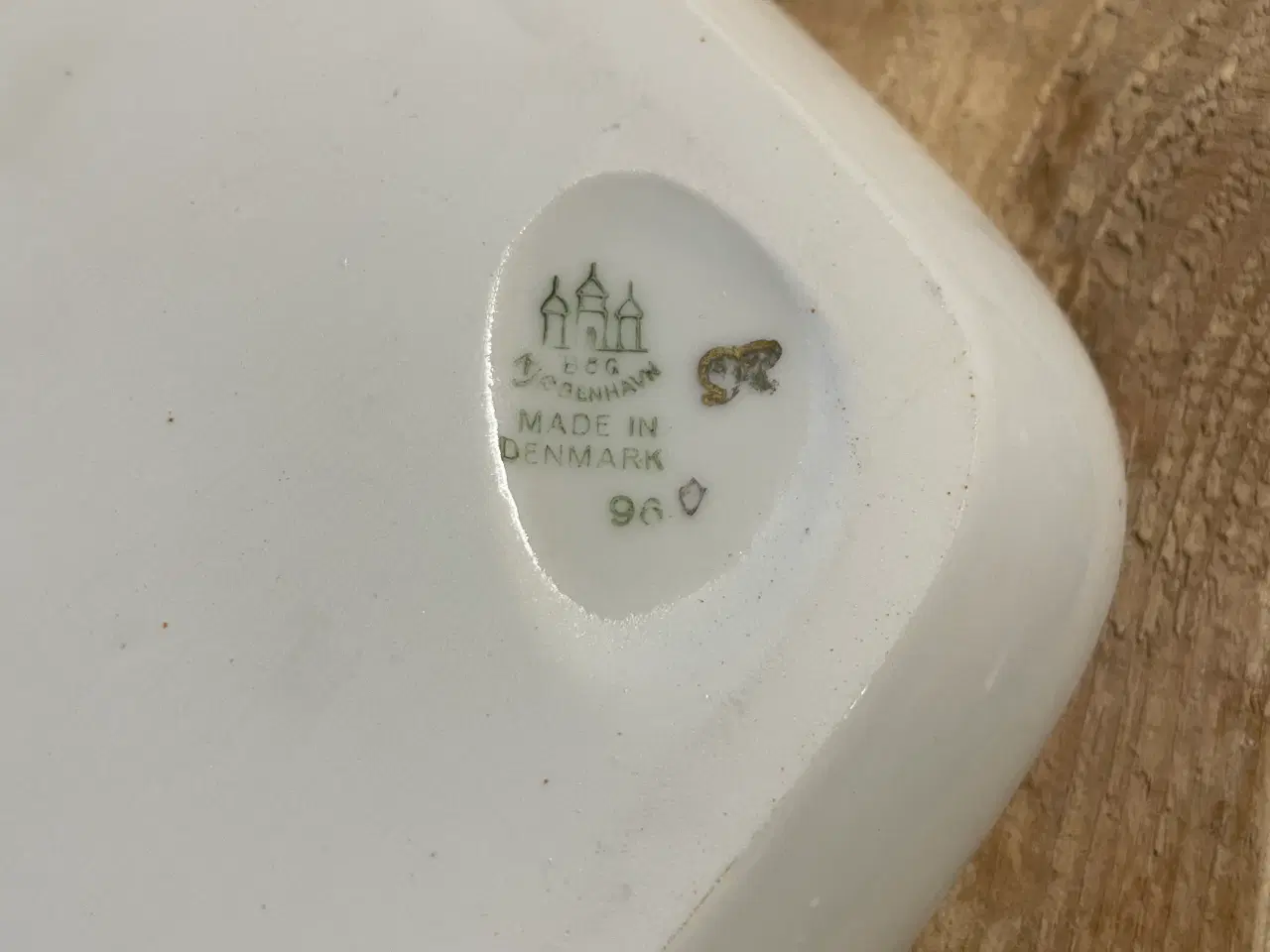 Billede 2 - Serveringsfad Saksisk Blomst