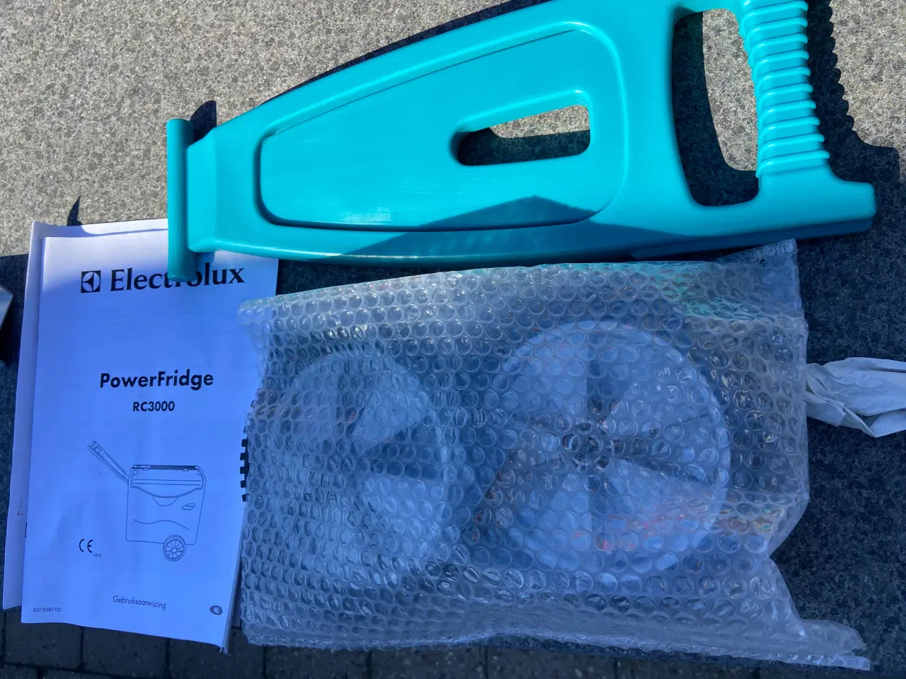 Billede 11 - Electrolux køleboks 35 Liter.  12V - 230V og gas