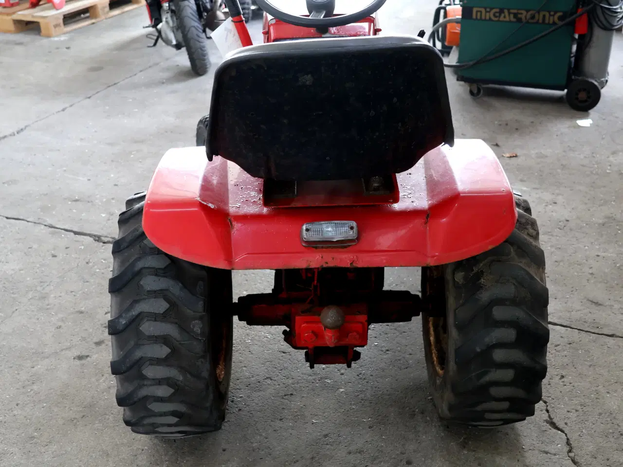 Billede 4 - Wheel Horse havetraktor m/12hk Köhle motor.