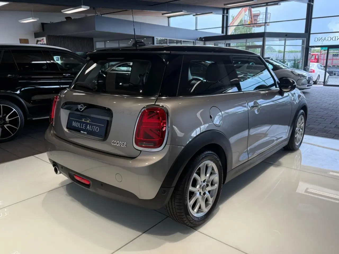 Billede 3 - MINI Cooper 1,5 Essential Edition