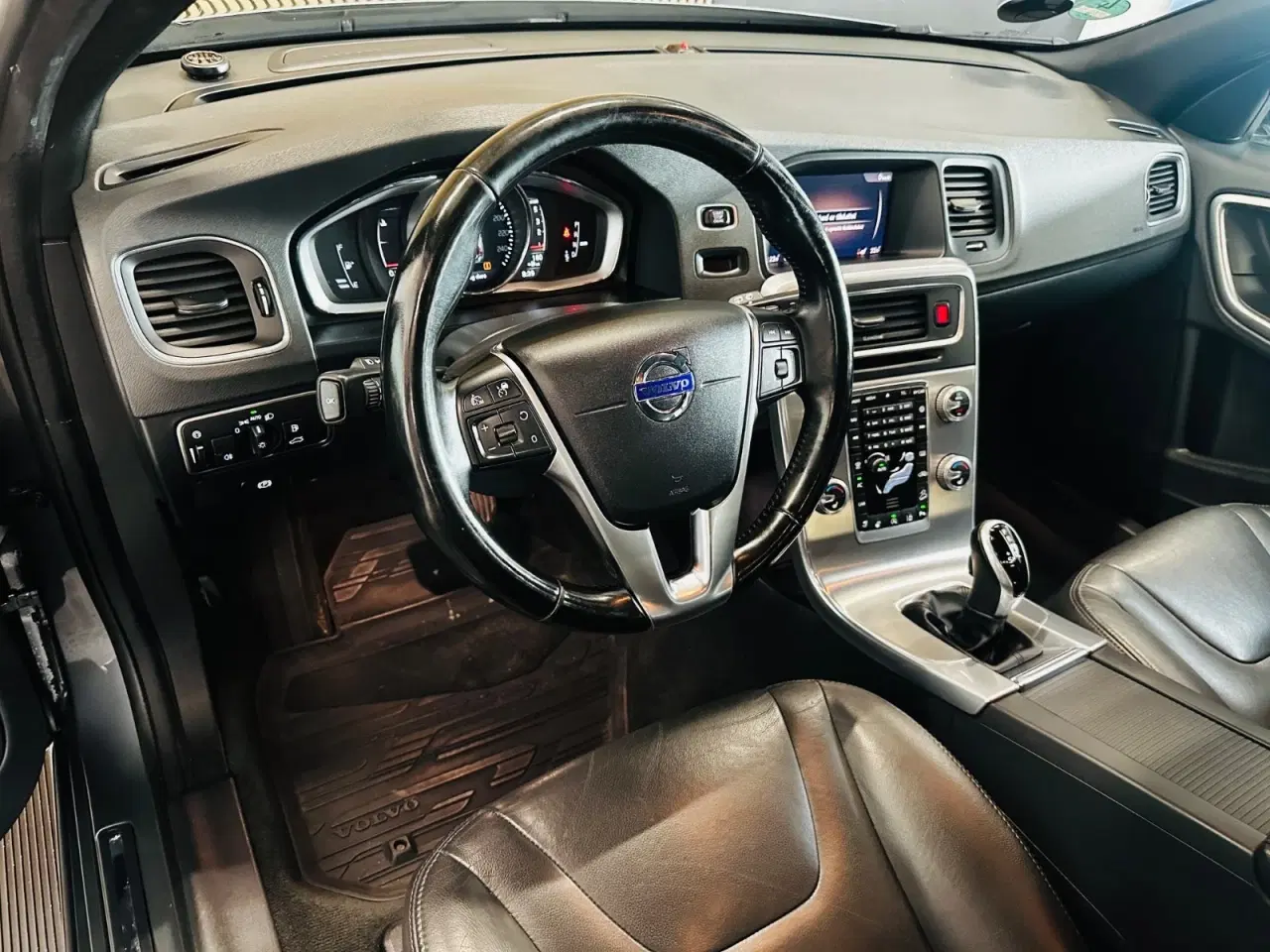 Billede 9 - Volvo V60 CC 2,4 D4 190 Momentum aut. AWD