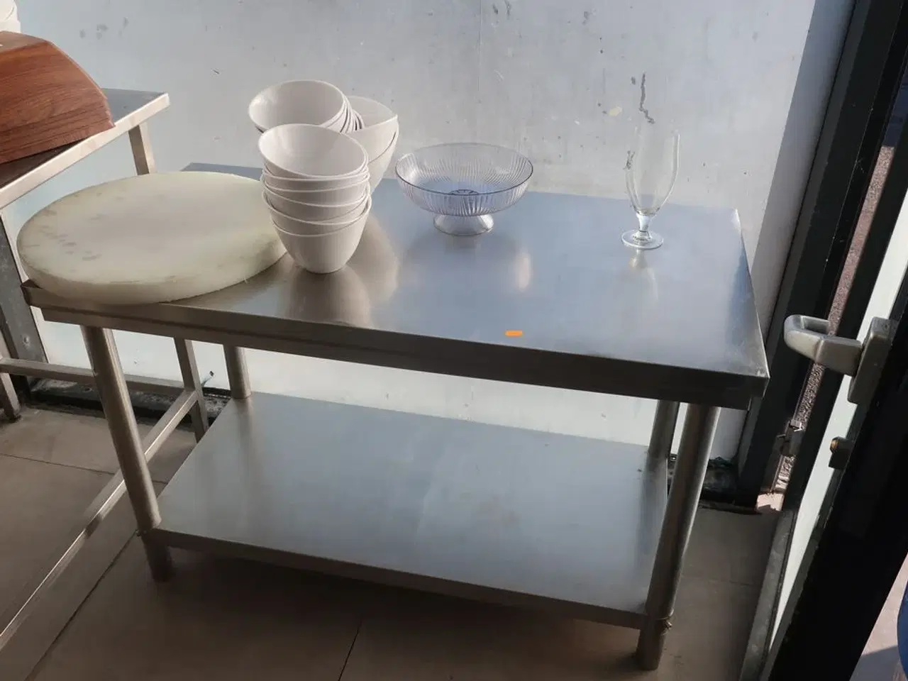 Billede 2 - Stålbord