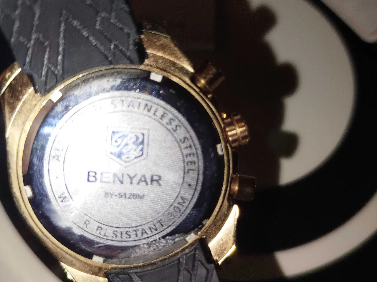 Billede 7 - Stort Herre ur i guld og sort farve