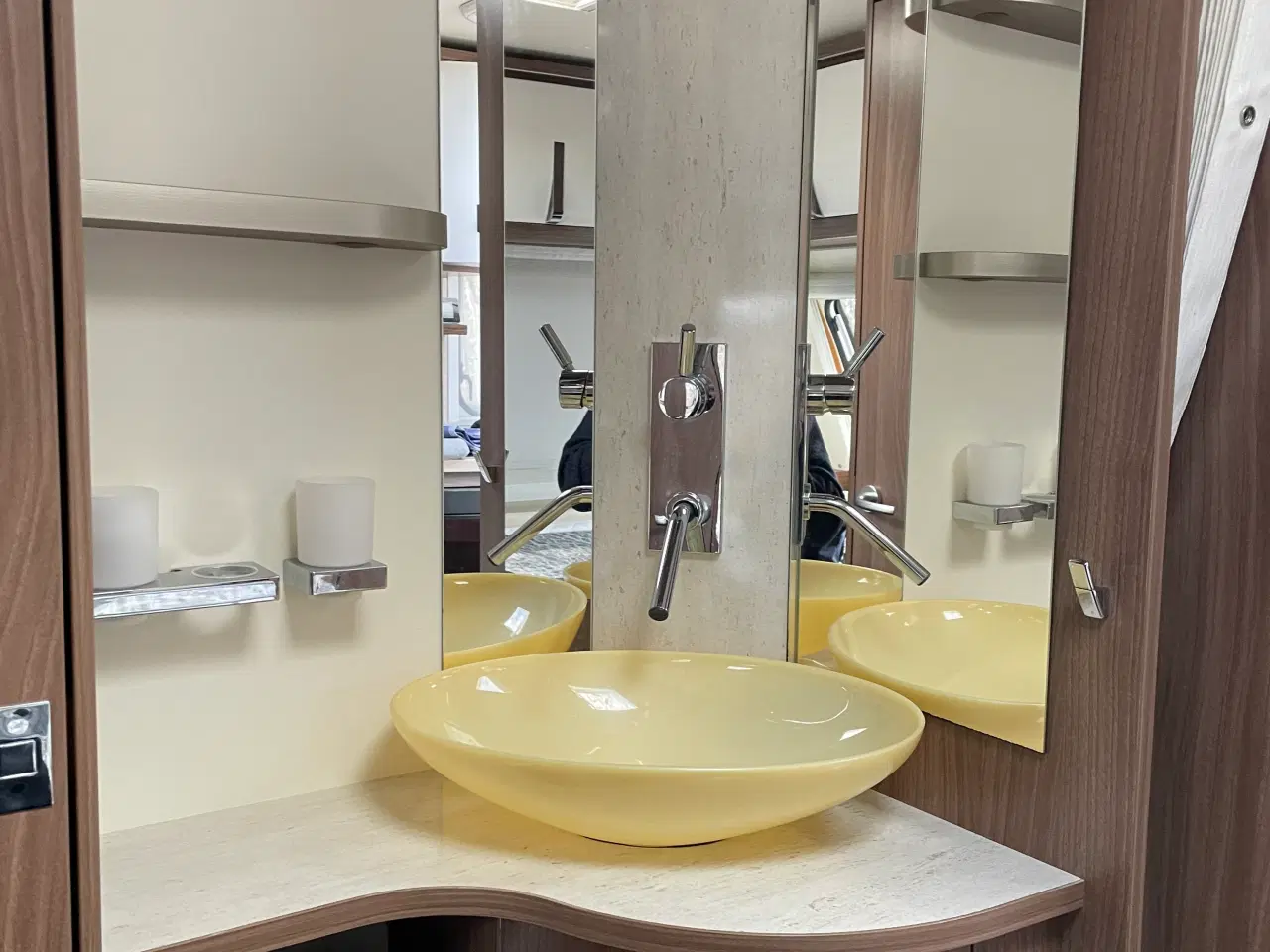 Billede 5 - Campingvogn klar til ferien