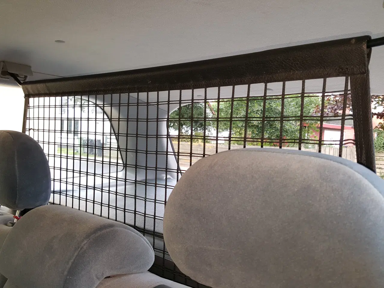 Billede 2 - Bagagerumsnet til Avensis