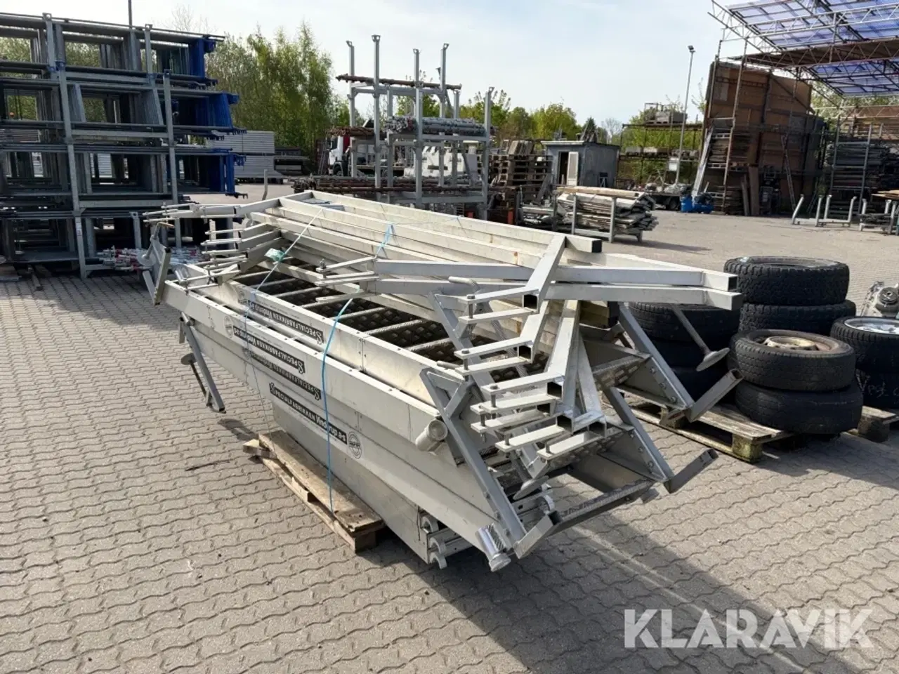 Billede 2 - Trapper Specielfabrikken Vinderup metal til skurvogn