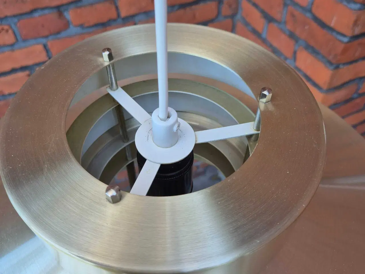 Billede 12 - Virkelig fin messinglampe med god lyseffekt 