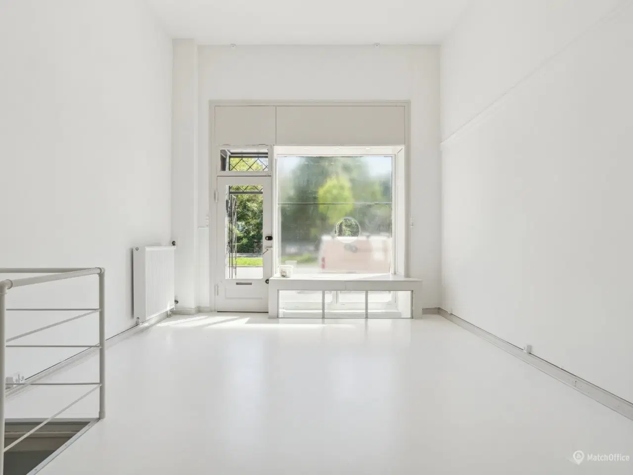 Billede 2 - Få din drømmebutik lige overfor Fælledparken