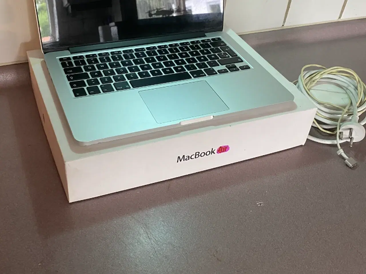 Billede 3 - Mag book pro 13.3”Retina årg 2015.