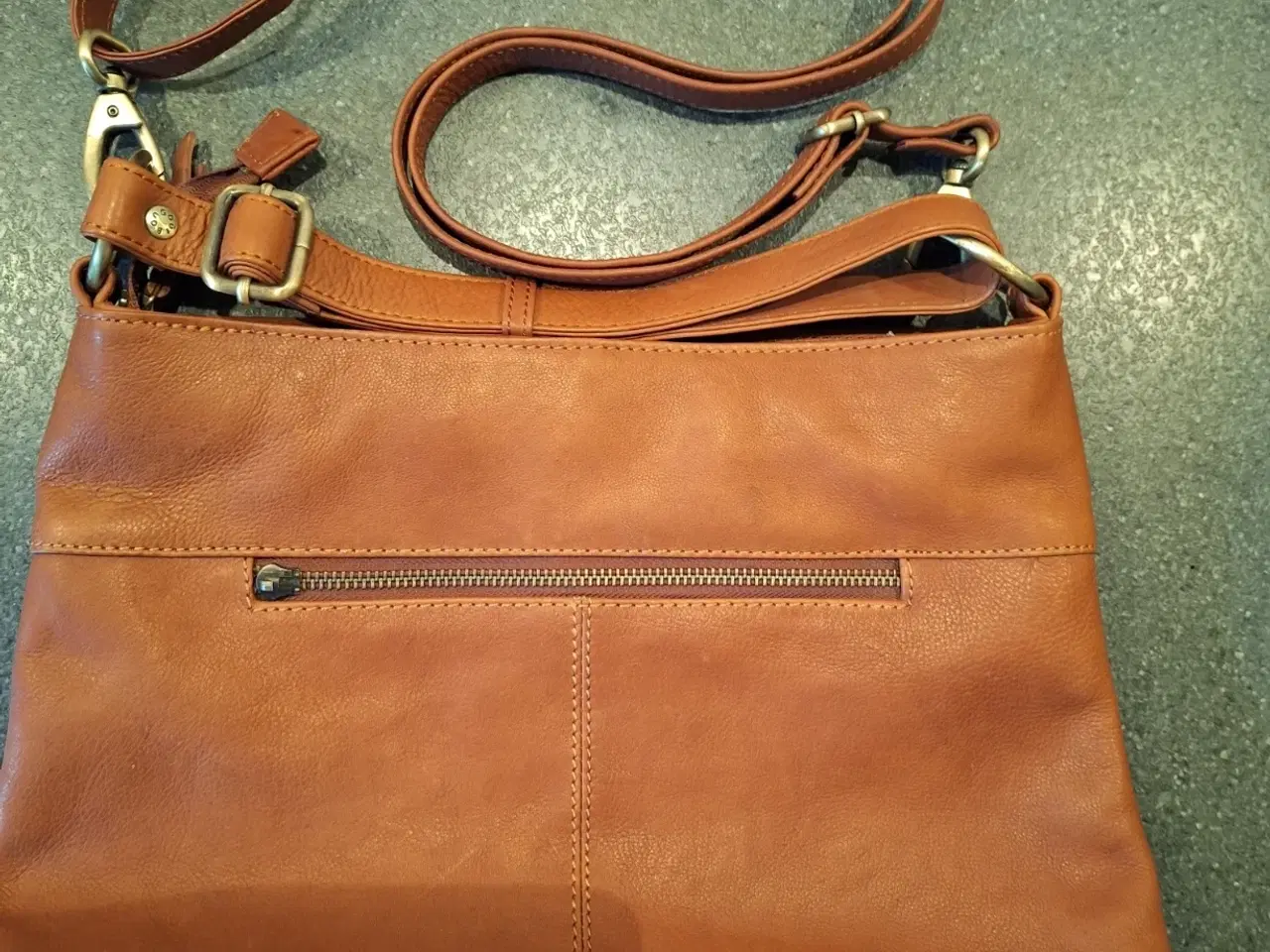 Billede 2 - Dame skuldertaske