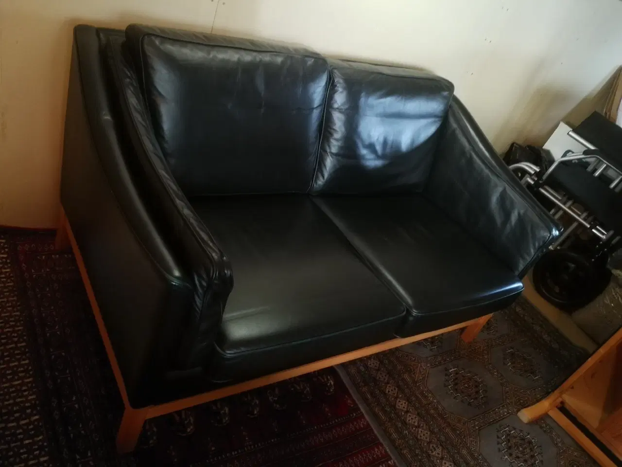 Billede 1 - 2+3 personers sofa, sort læder