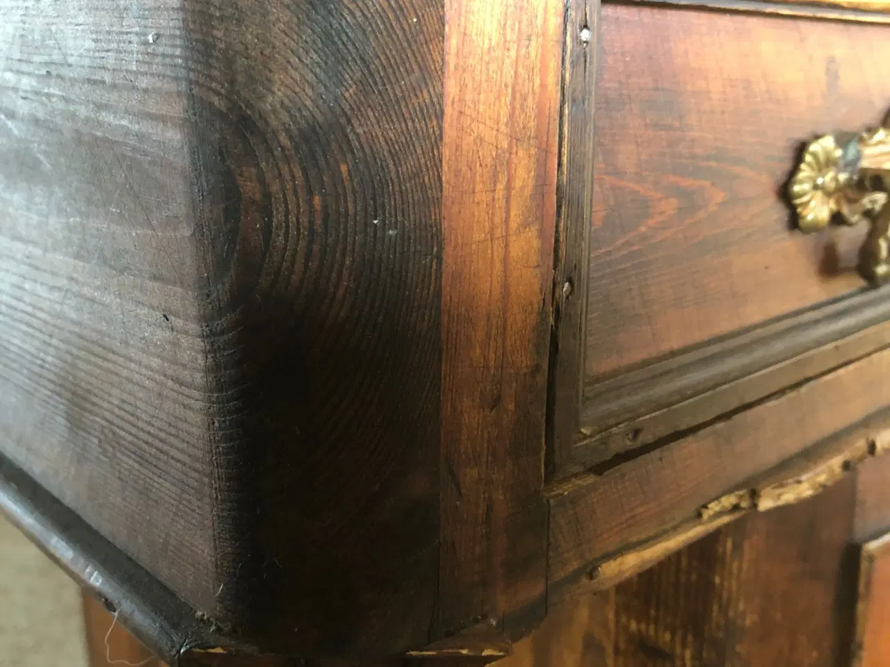 Billede 3 - Antik Skrivebord i træ