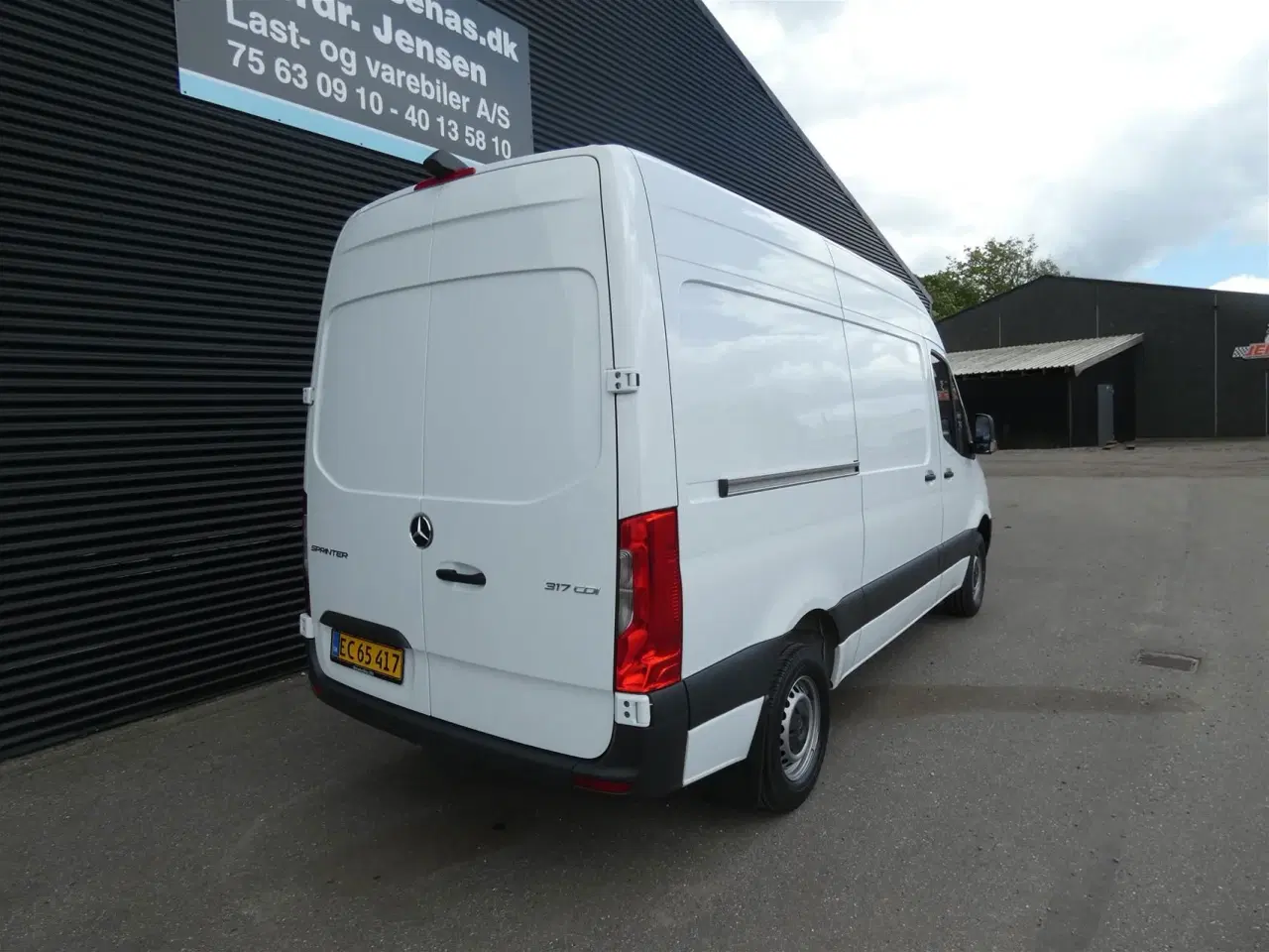 Billede 5 - Mercedes-Benz Sprinter 317 2,0 CDI A2 H2 RWD 9G-Tronic 170HK Van Aut.