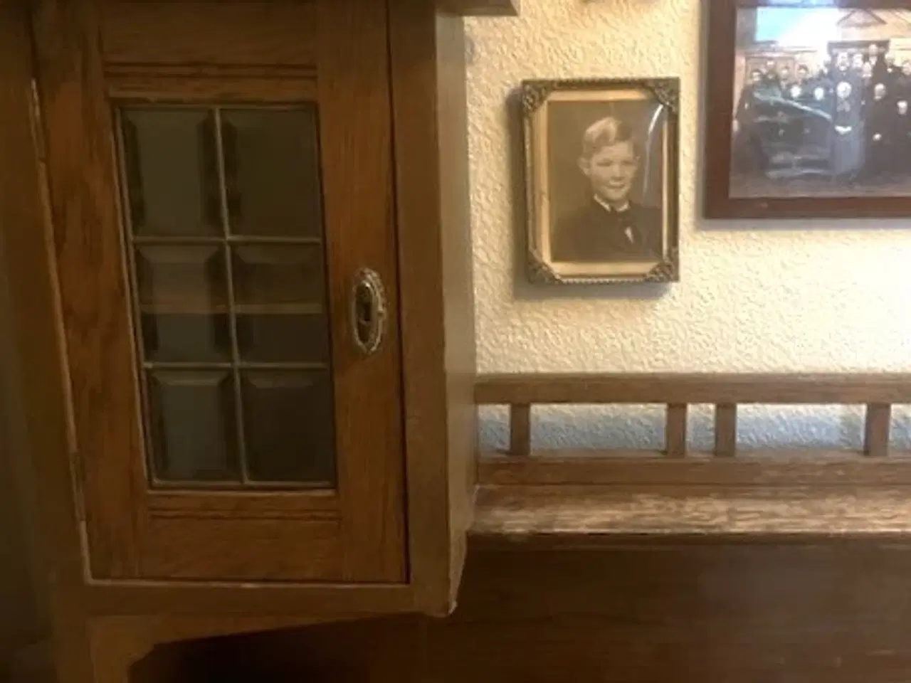 Billede 2 - Kønt, gammelt dameskrivebord.