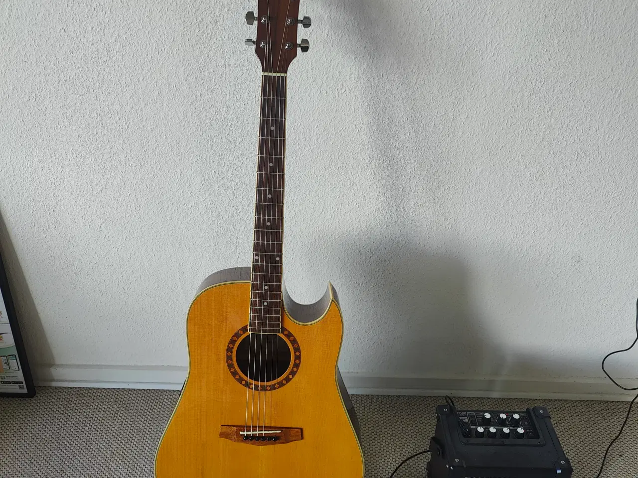 Billede 1 - Ibanez Performance m. forstærker.