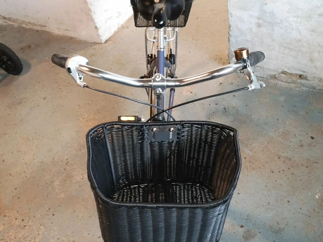 Billede 9 - KILDEMOES 28" 52 cm høj ny dæk, 7 gear, Løs 1 nøgl