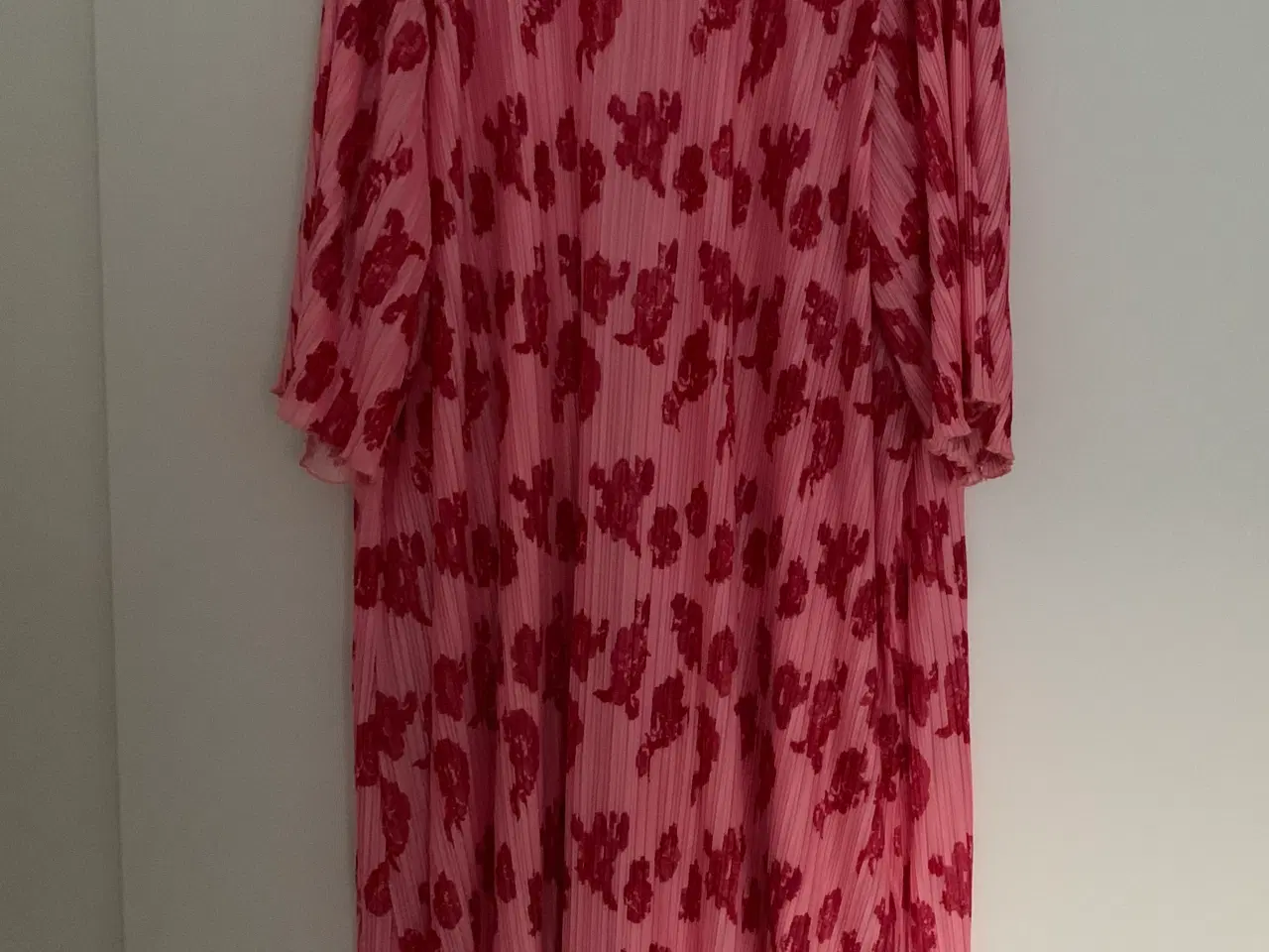 Billede 1 - Ny flot zizzi kjole