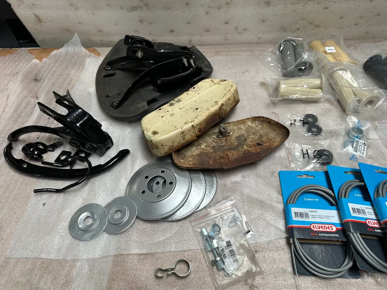Billede 2 - Tomos veteran og Puch Ms dele
