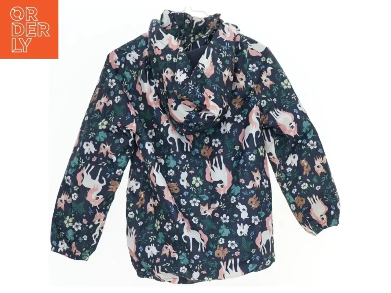 Billede 2 - Regnjakke med dyremotiv fra H&M (str. 122)
