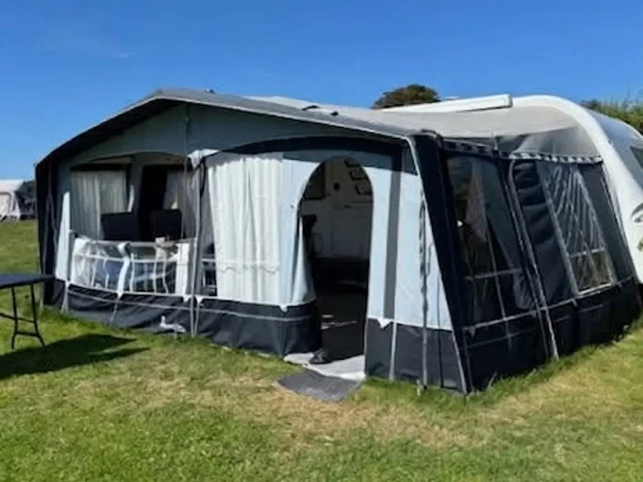 Billede 2 - Isabella Forum