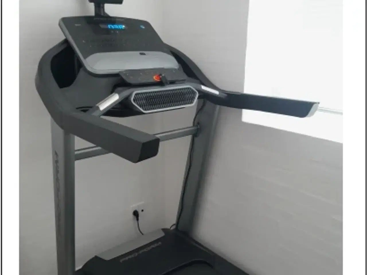 Billede 1 - Pro-Form Power 995i løbebånd