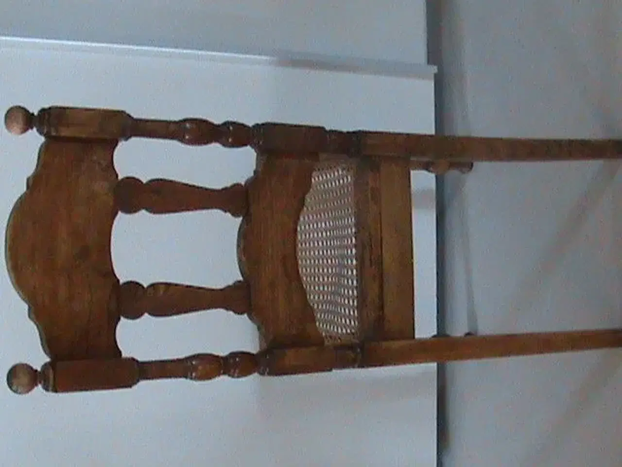 Billede 7 - Spisestue stol fransk flet i sæde + ornament i ryg