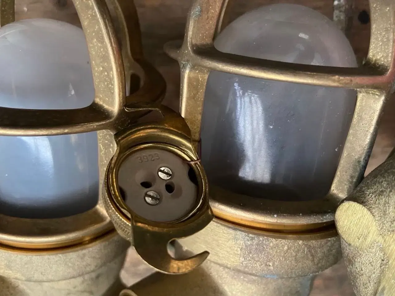 Billede 2 - 5x messing skotlamper / bulkhead cage lights –