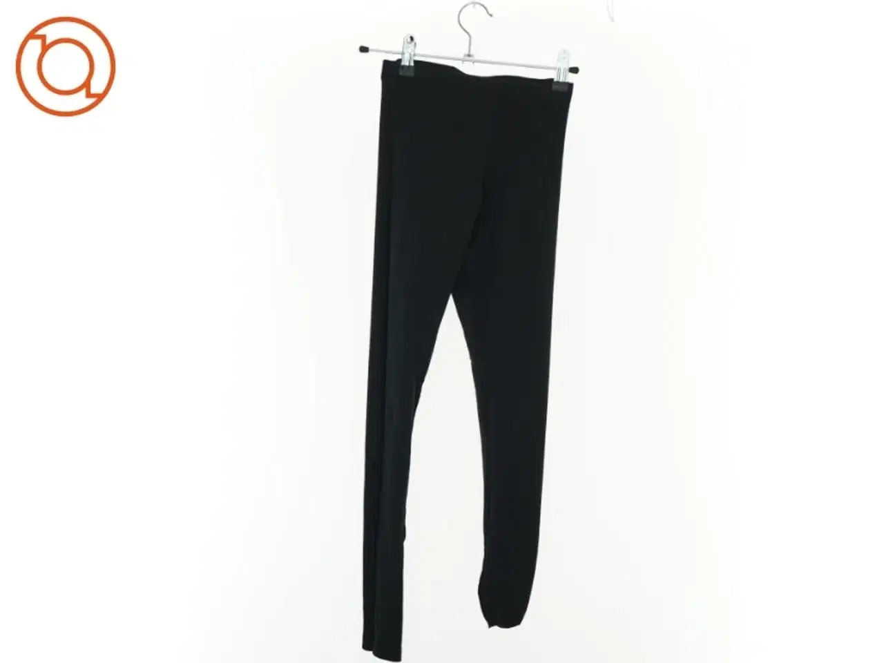 Billede 2 - Leggings fra Basic needs (str. 134 cm)