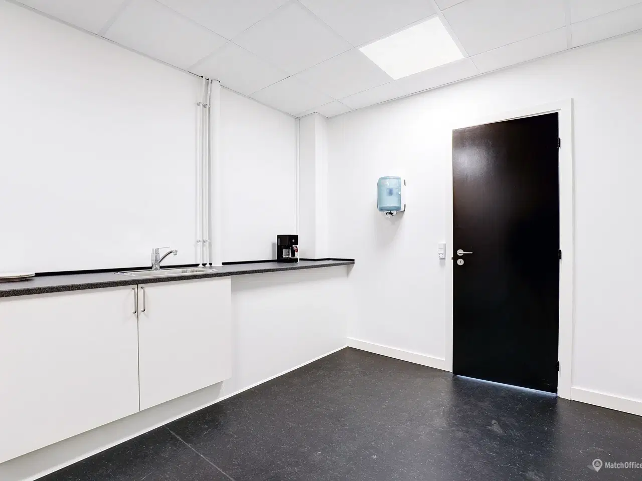 Billede 9 - Flotte lyse kontorer, som variere i størrelsen. 