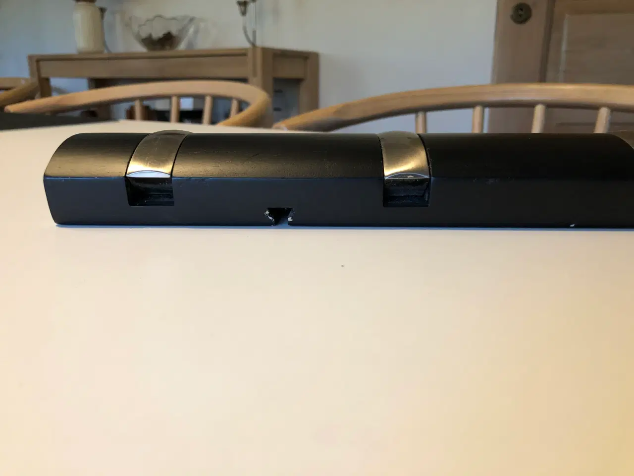 Billede 6 - Knagerække i sort og børstet stål med 6 knager