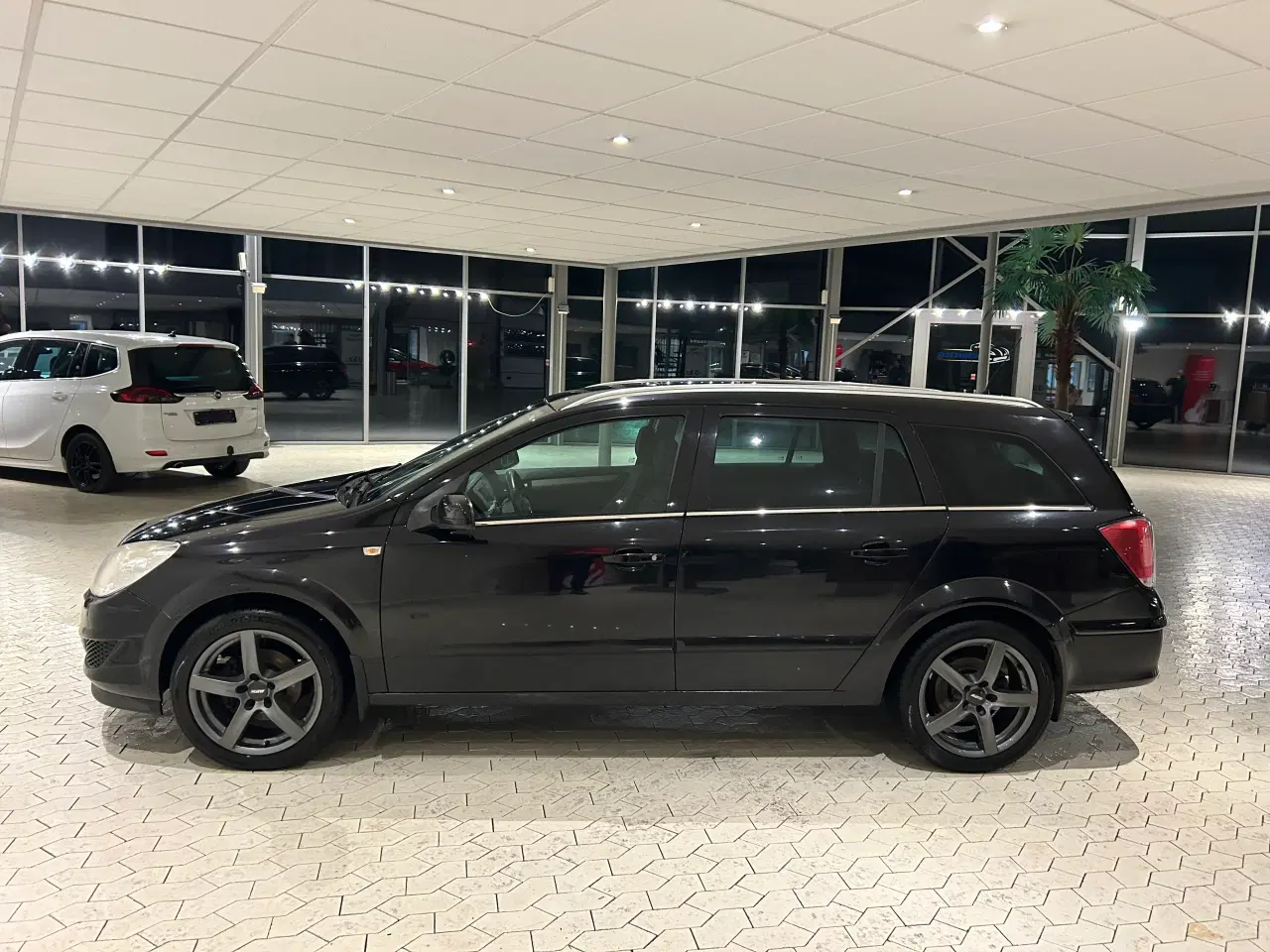 Billede 5 - Frisk Opel Astra