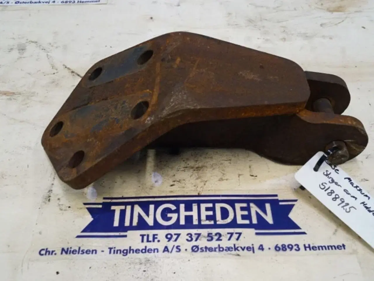 Billede 8 - Case Maxxum 115 Slinger Arm Holder 5188925