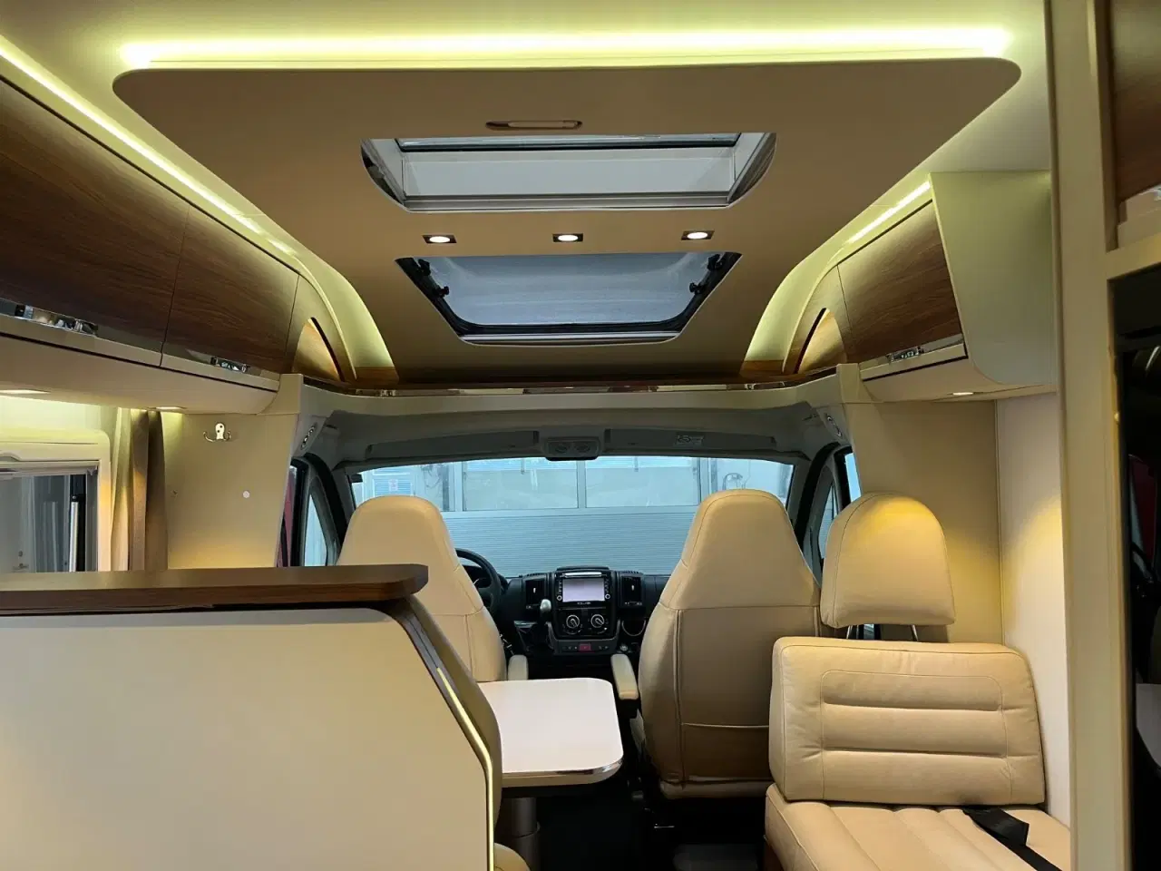 Billede 12 - Fiat Adria 2,3 Coral S 670 SL aut.