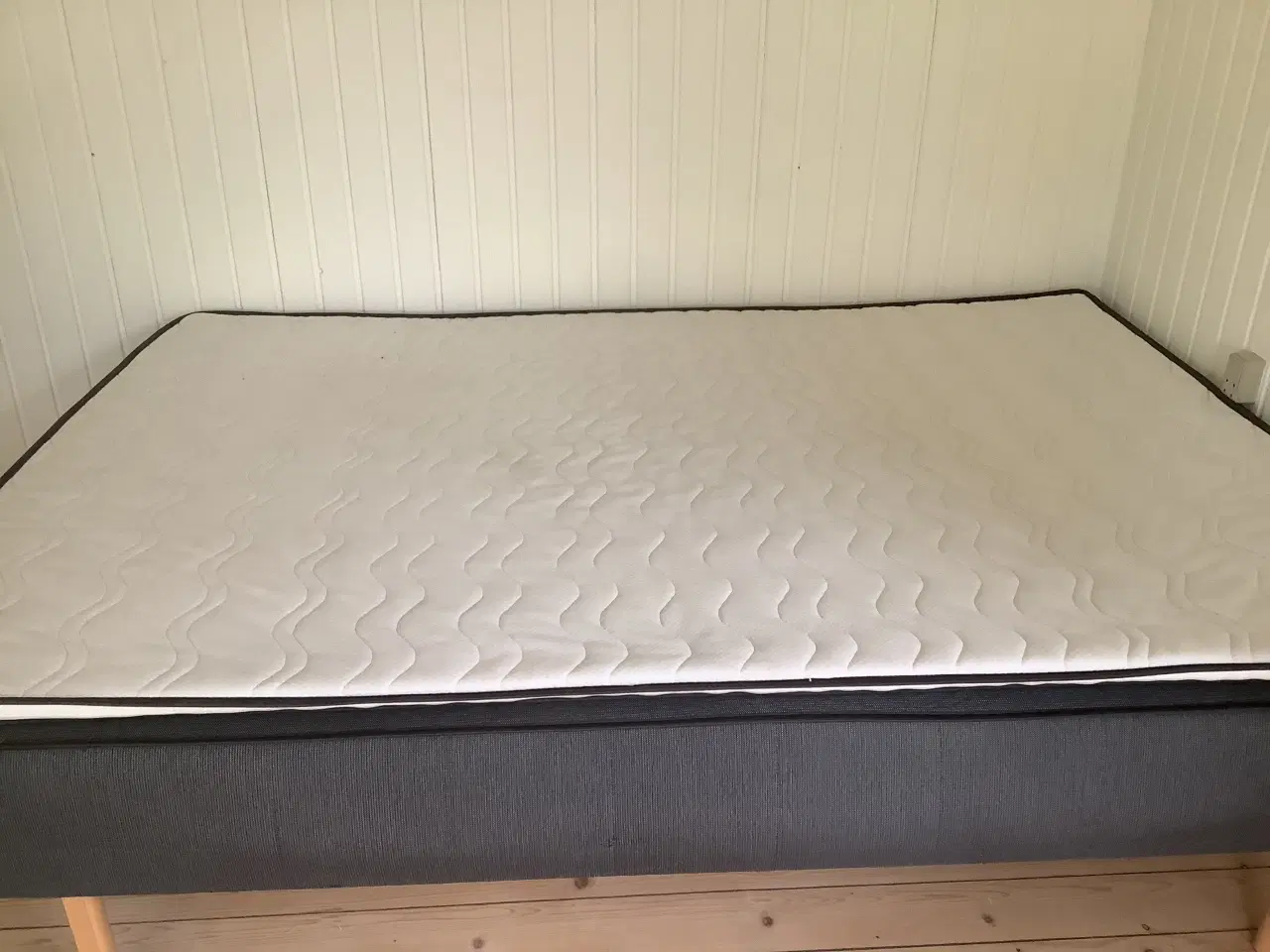 Billede 1 - ✨ Dreamzone boxmadras 140×200 cm – inkl. topmadras