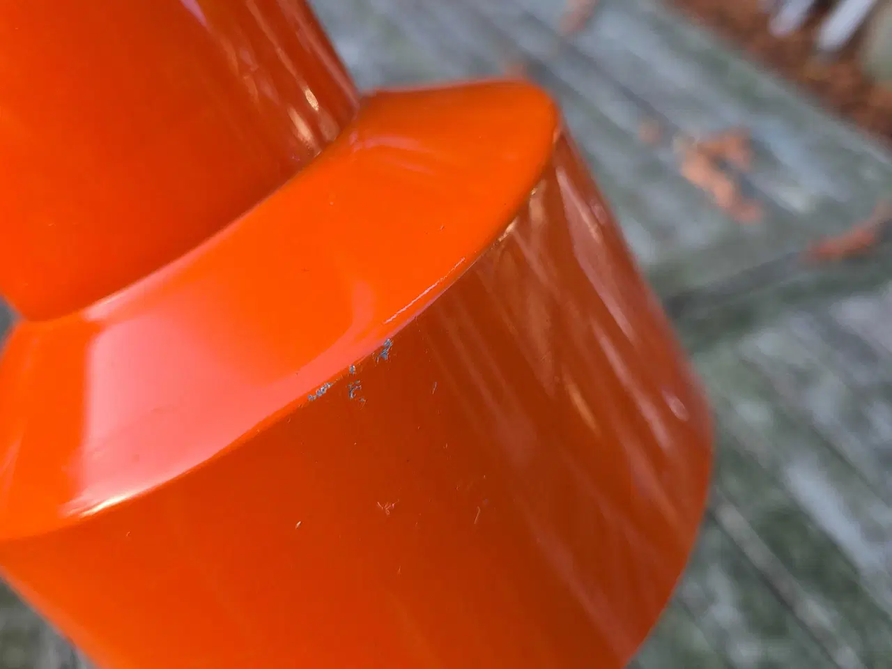 Billede 6 - Flot orange bordlampe fra Lyskær 