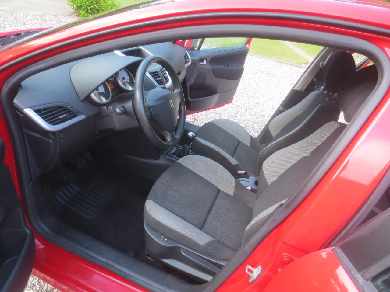 Billede 14 - Peugeot 207 1.4 i Nysynet. 