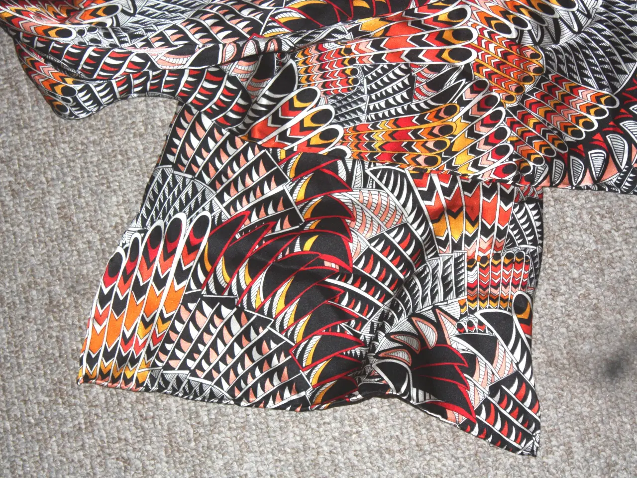 Billede 4 - Charlotte Sparre vintage silke tørklæde