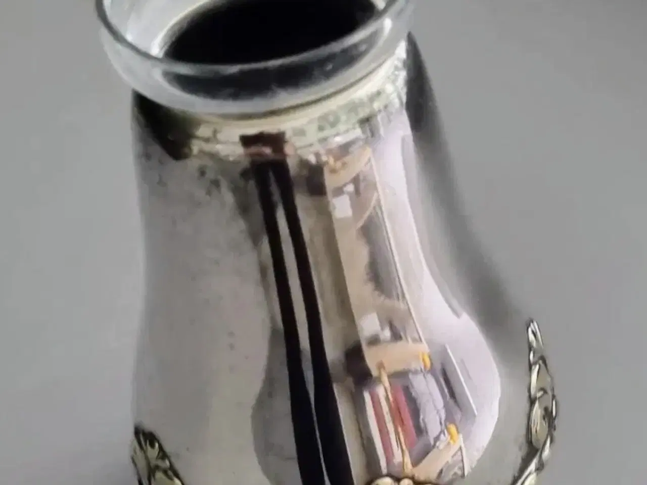 Billede 2 - Smuk vintage to tårnet Victoria vase i sølvplet 