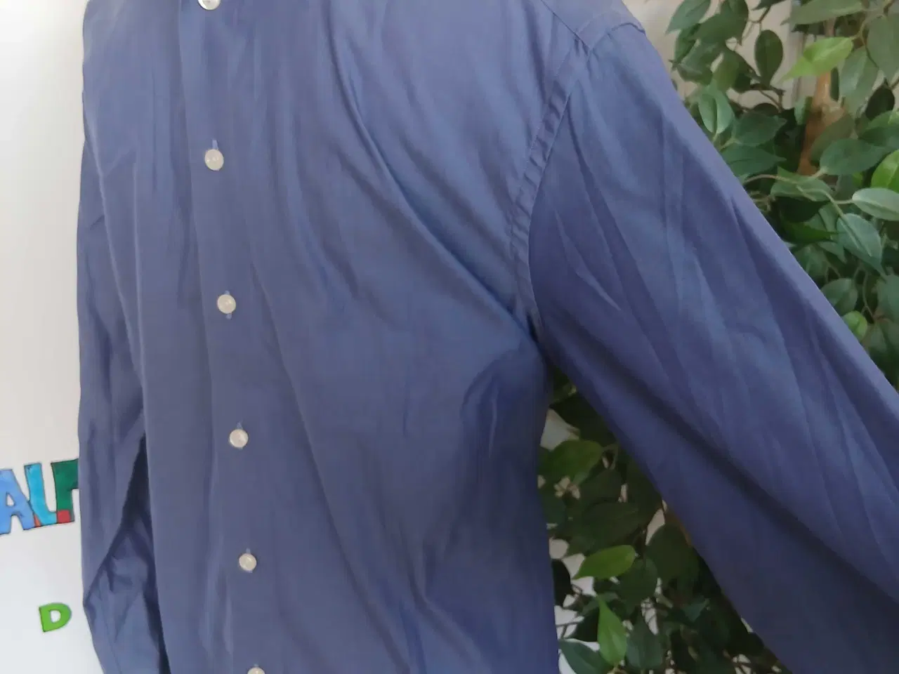 Billede 5 - Skjorte. Eton. 43/17